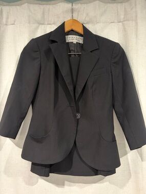 Trina Turk Black Women's Single-Button Blazer w/ skirt